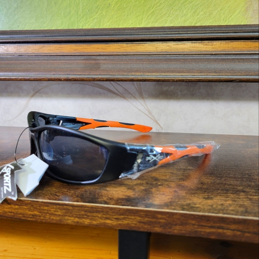 XSPORTS PADDED SUNGLASSES
